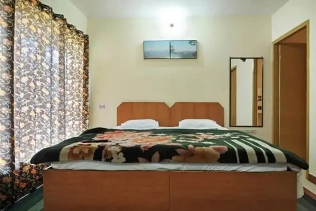 Deluxe Tek Büyük Yataklı Oda, Şömine, Tepe Manzaralı