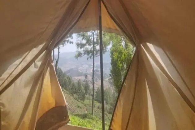 Standard Çadır, Tepe Manzaralı