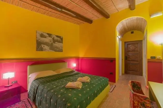 Tek Büyük Yataklı Oda