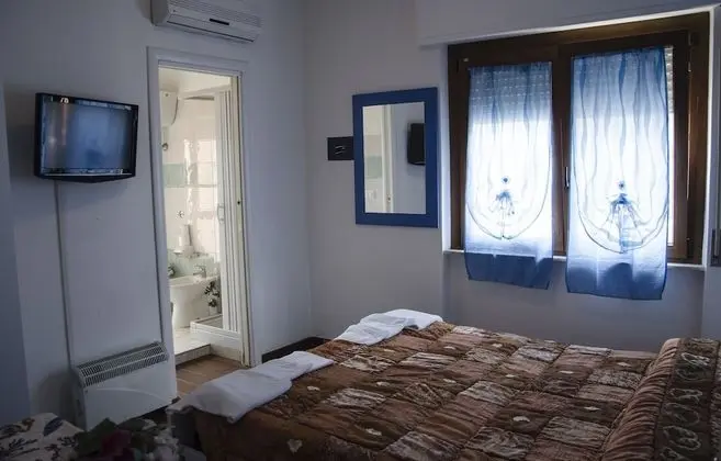 Classic Tek Büyük Yataklı Oda, Balkon, Deniz Manzaralı