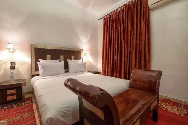 Tek Büyük Yataklı Oda, Sigara İçilmez