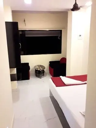 Deluxe Üç Kişilik Oda (AC)