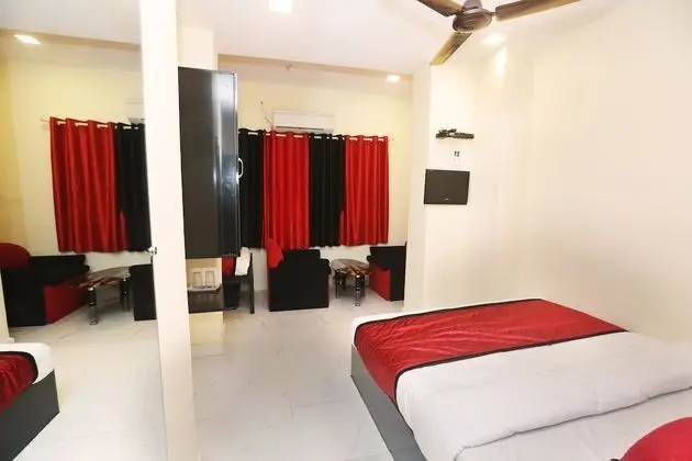 Deluxe Üç Kişilik Oda (AC)