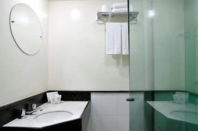 Superior Tek Büyük veya İki Ayrı Yataklı Oda (1 Cama Casal e 1 cama solteiro)