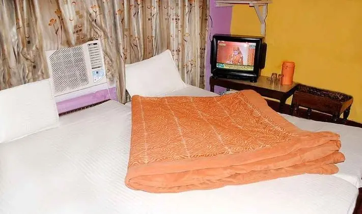 Tek Büyük Yataklı Oda, 1 Çift Kişilik Yatak, Sigara İçilmez