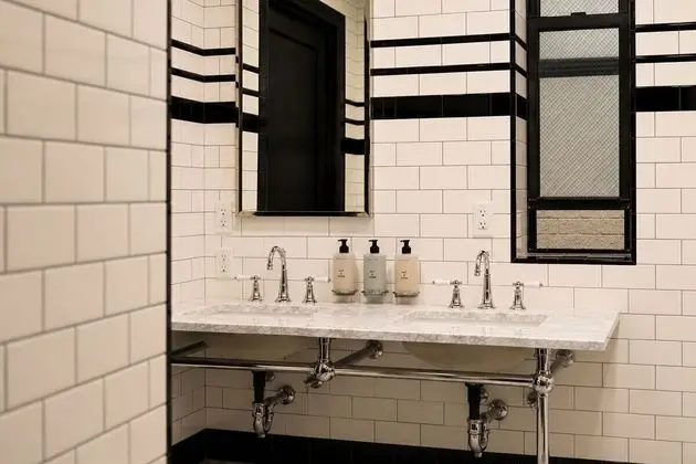 Bunk Bed Cabin, Shared Bathroom