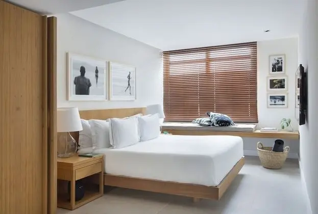 Deluxe Oda, 1 Büyük (Queen) Boy Yatak, Kısmi Deniz Manzarası