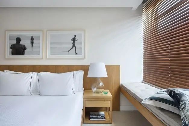 Deluxe Oda, 1 Büyük (Queen) Boy Yatak, Kısmi Deniz Manzarası