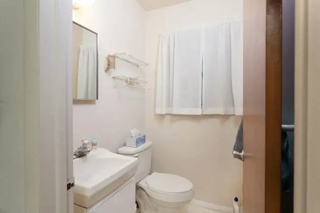 Ev, Birden Çok Yatak (Jane's Cozy Cottage - Rental Ready)