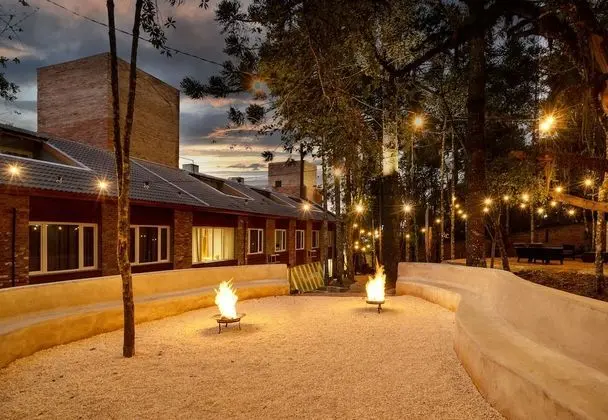 Deluxe Dört Kişilik Oda