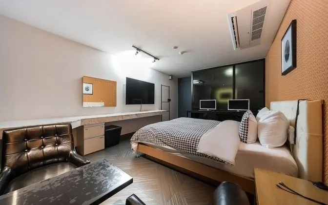 Oda (Special Room)