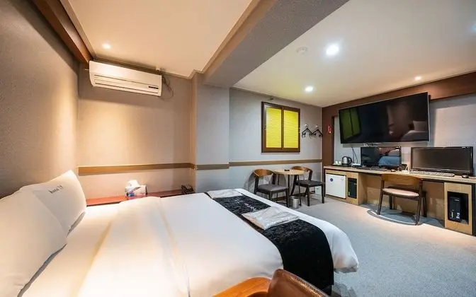 Oda (Deluxe room (Netflix available))