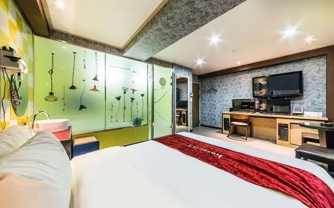 Oda (Deluxe room (Netflix available))