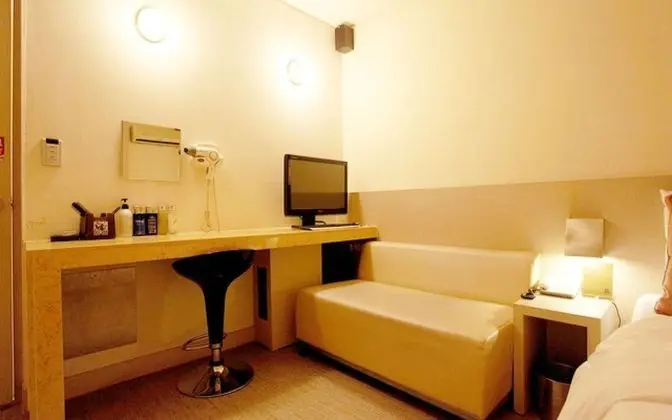 Oda (Night hour room)