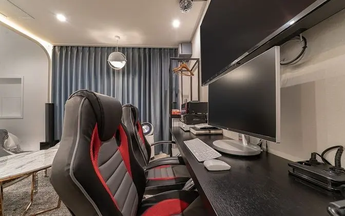 Oda (Premier Suite (Karaoke Party Room))