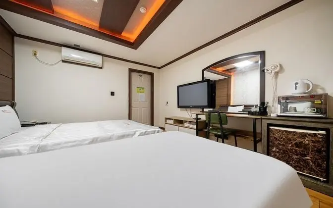 Oda (Twin Room)