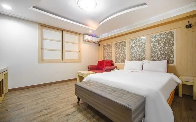 Oda (Standard Room)