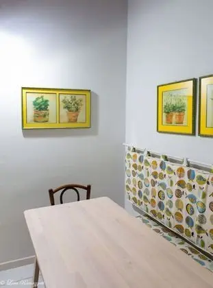 Dört Kişilik Oda, Şehir Manzaralı