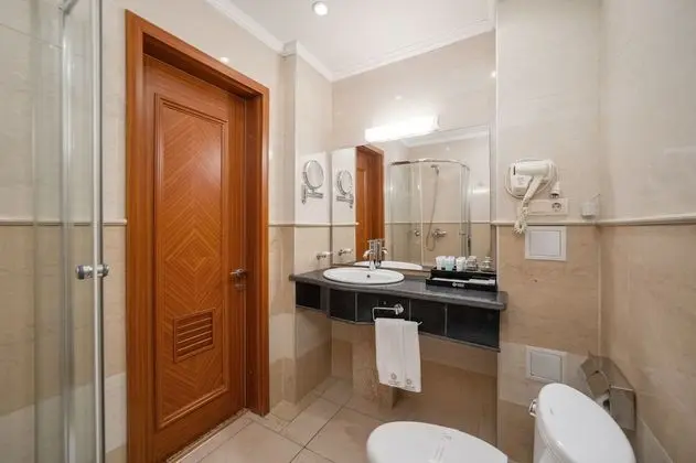 Standard Tek Büyük veya İki Ayrı Yataklı Oda