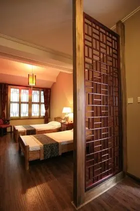 Traditional İki Ayrı Yataklı Oda