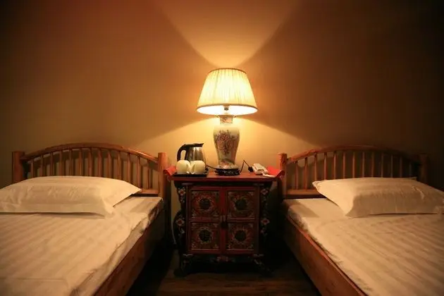 Traditional İki Ayrı Yataklı Oda