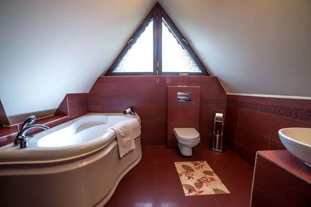 Stüdyo, Küvet, Dağ Manzaralı