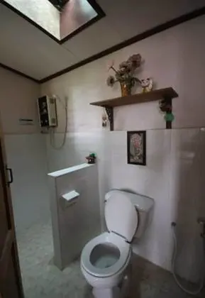 Standard Triple Fan Room