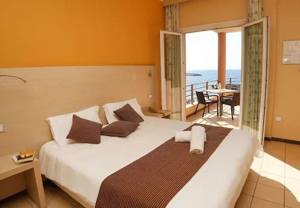Panoramic Tek Büyük Yataklı Oda, Deniz Manzaralı (SPA Access)