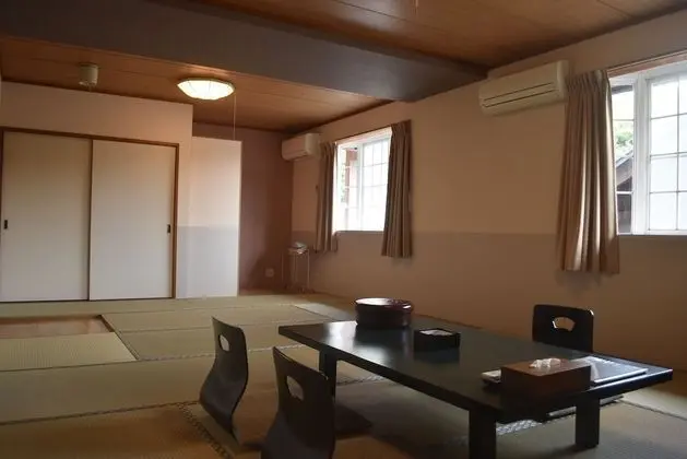 Traditional Oda, Ortak Banyo (Japanese Style - 5 guests)