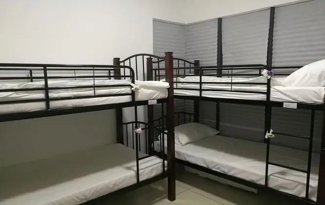 Ortak Ranzalı Oda, Sadece kadınlar için
