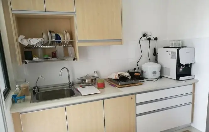 Ortak Ranzalı Oda, Sadece kadınlar için
