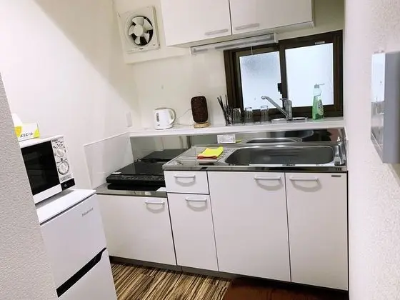 Ev (Private Vacation)