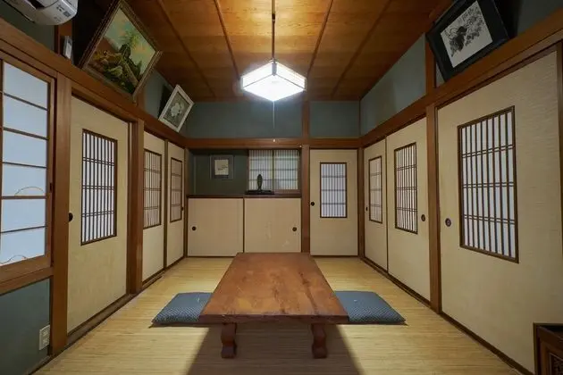 Ev (Private Vacation Home)