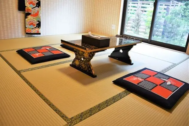 Traditional Oda, Ortak Banyo (Japanese Style, 8 Tatami-mats)