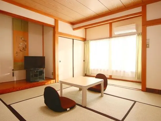 Traditional Oda, Ortak Banyo (Japanese, Run of House, 2 to 3 Guests)