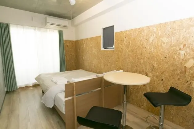 Tek Büyük Yataklı Oda (2-A)