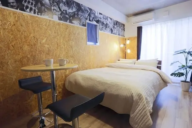 Tek Büyük Yataklı Oda (2-B)