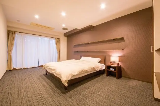 Tek Büyük Yataklı Oda (River view)