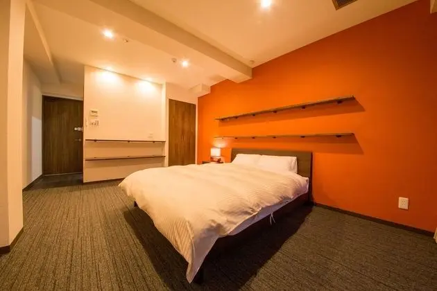 Tek Büyük Yataklı Oda (River view)