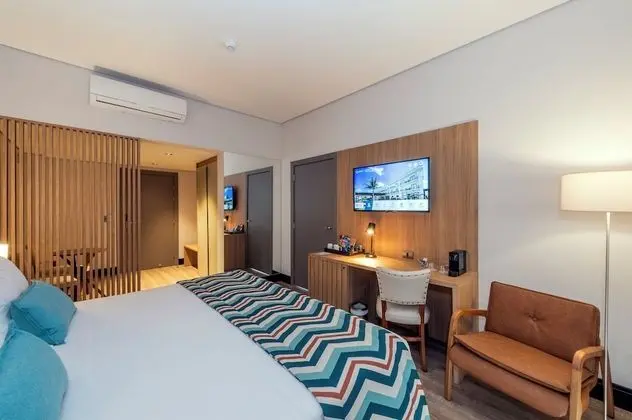 Deluxe Tek Büyük veya İki Ayrı Yataklı Oda