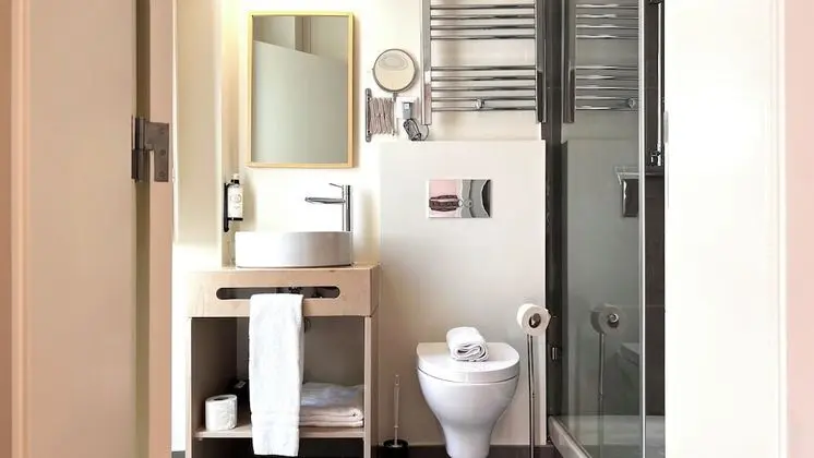 Executive Tek Büyük Yataklı Oda