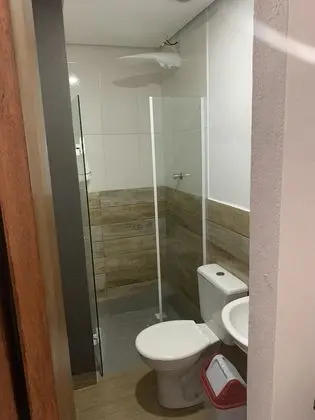 Tek Büyük Yataklı Oda, Özel Banyo, Zemin Kat