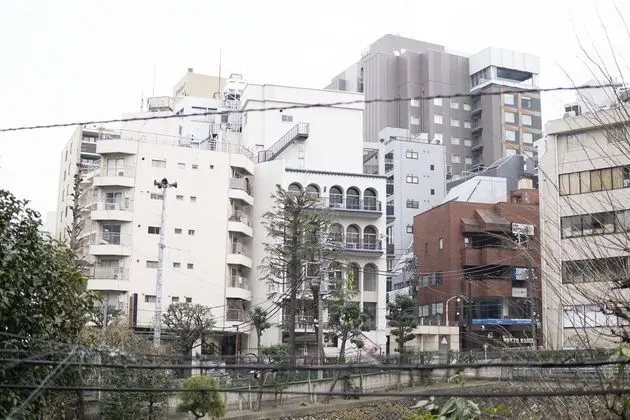 Basic Apart Daire, Sigara İçilmez