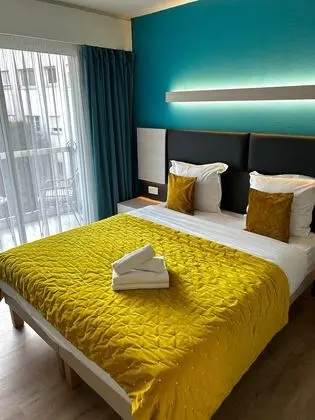 Superior Tek Büyük Yataklı Oda, Bahçe Manzaralı