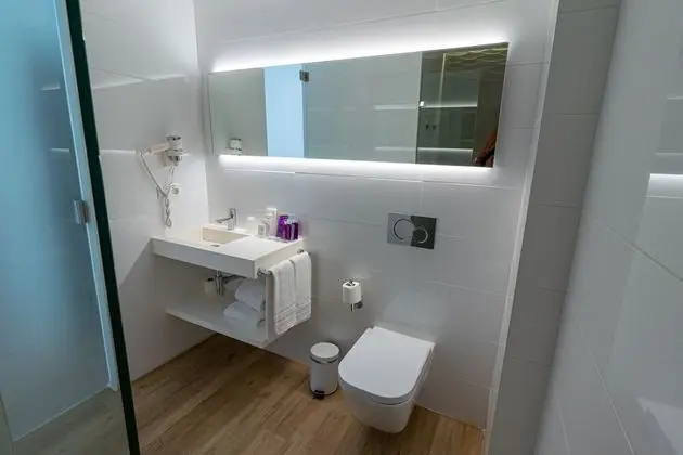 Standard Tek Büyük Yataklı Oda, 1 Çift Kişilik veya 2 Tek Kişilik Yatak, Balkon