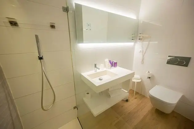 Standard Tek Büyük Yataklı Oda, 1 Çift Kişilik veya 2 Tek Kişilik Yatak, Balkon