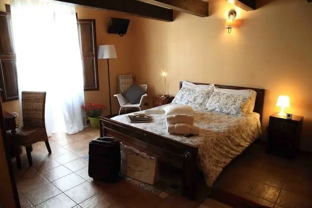 Comfort Tek Büyük veya İki Ayrı Yataklı Oda