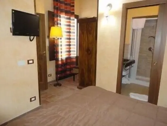 Comfort Tek Büyük veya İki Ayrı Yataklı Oda