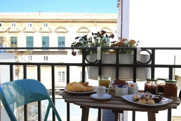 Comfort Tek Büyük veya İki Ayrı Yataklı Oda