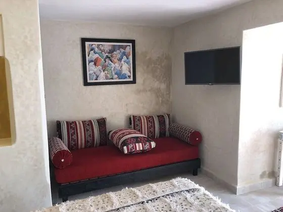 Comfort Üç Kişilik Oda (Majorelle)